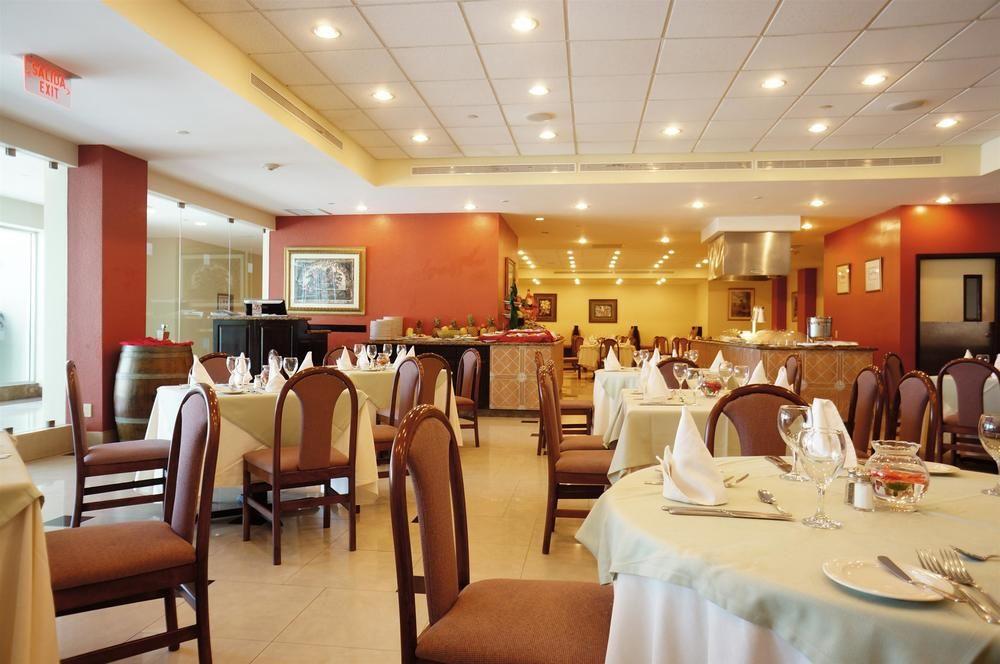 Hilton Doubletree By Hilton Managua Hotel Buitenkant foto