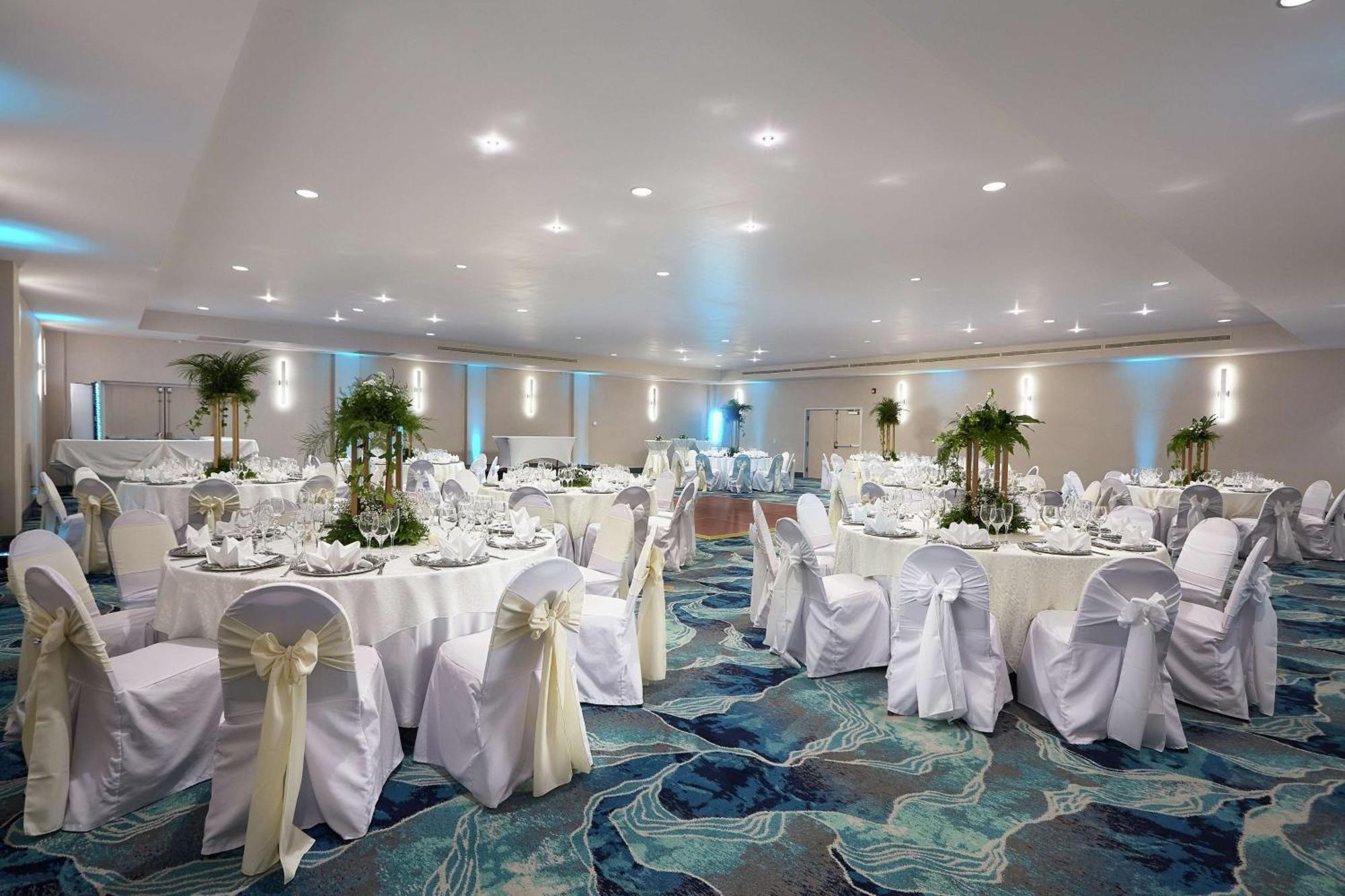 Hilton Doubletree By Hilton Managua Hotel Buitenkant foto