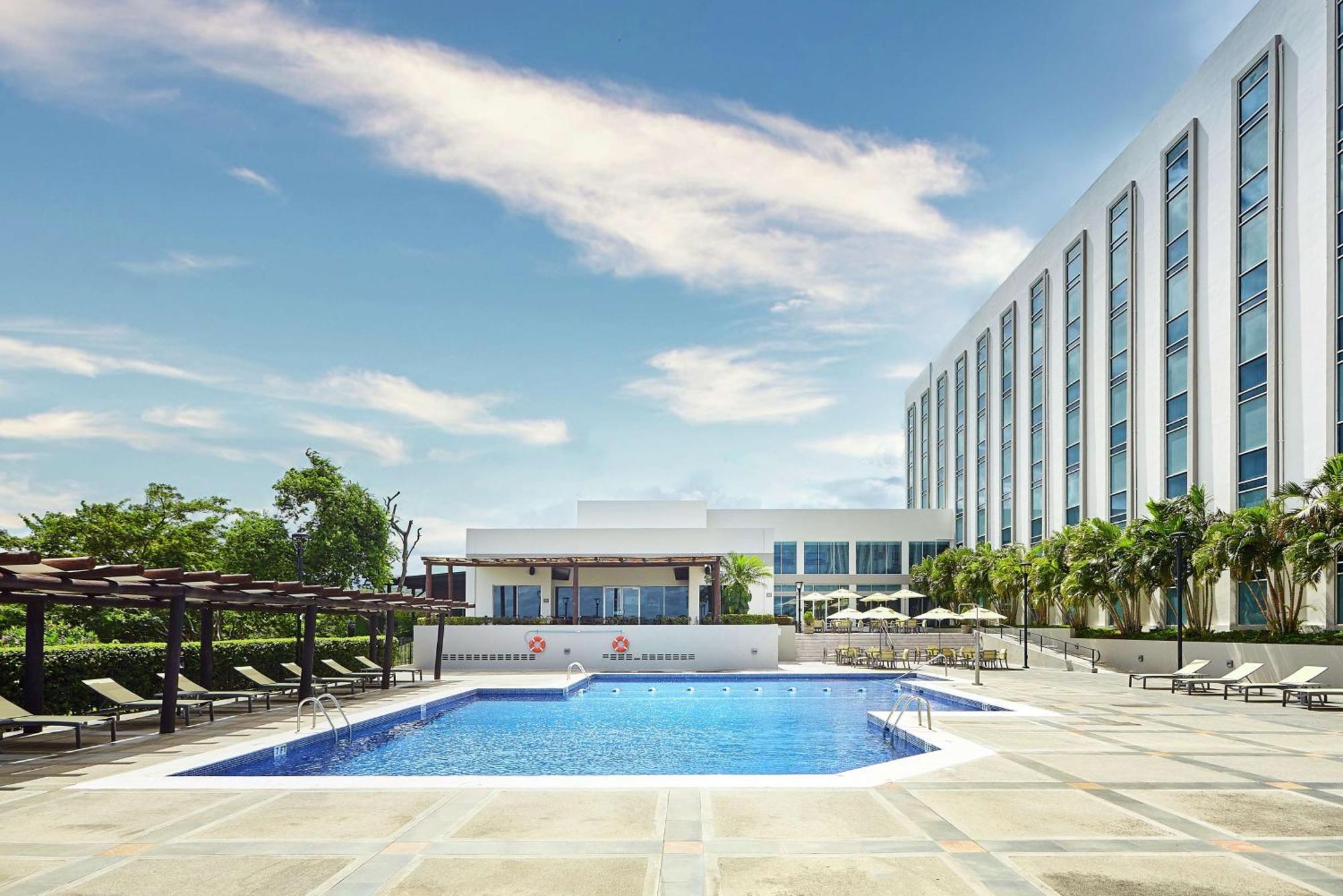 Hilton Doubletree By Hilton Managua Hotel Buitenkant foto