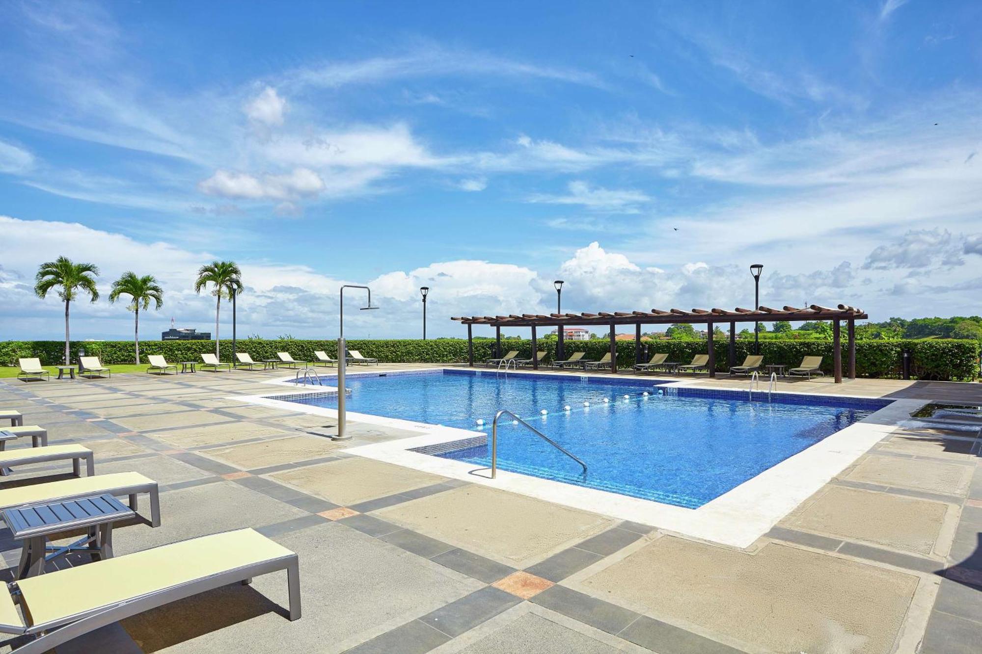 Hilton Doubletree By Hilton Managua Hotel Buitenkant foto