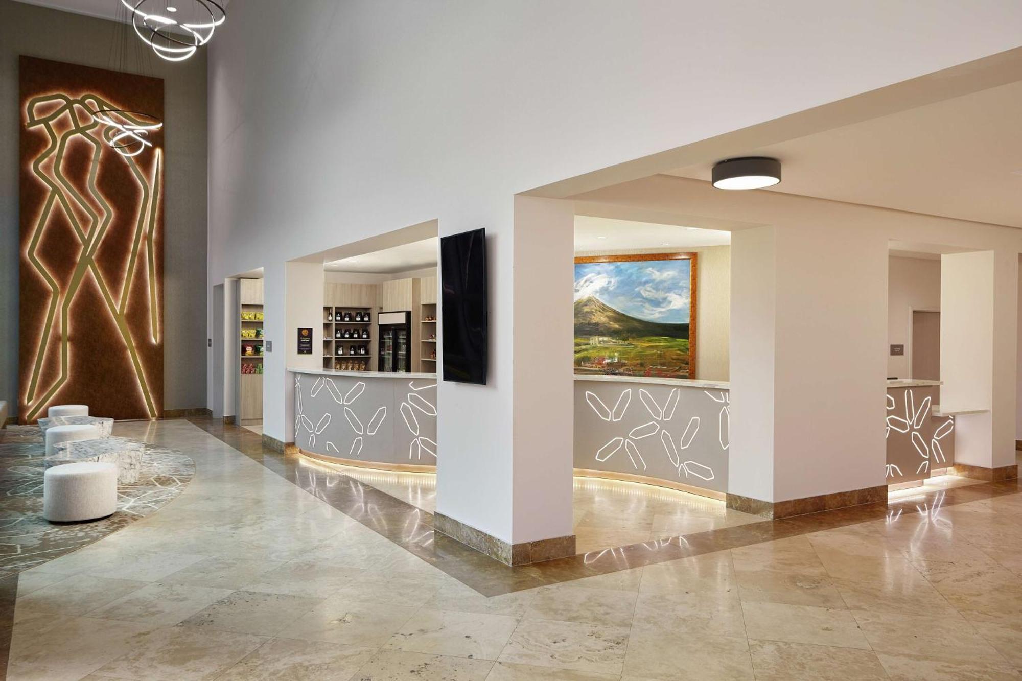 Hilton Doubletree By Hilton Managua Hotel Buitenkant foto