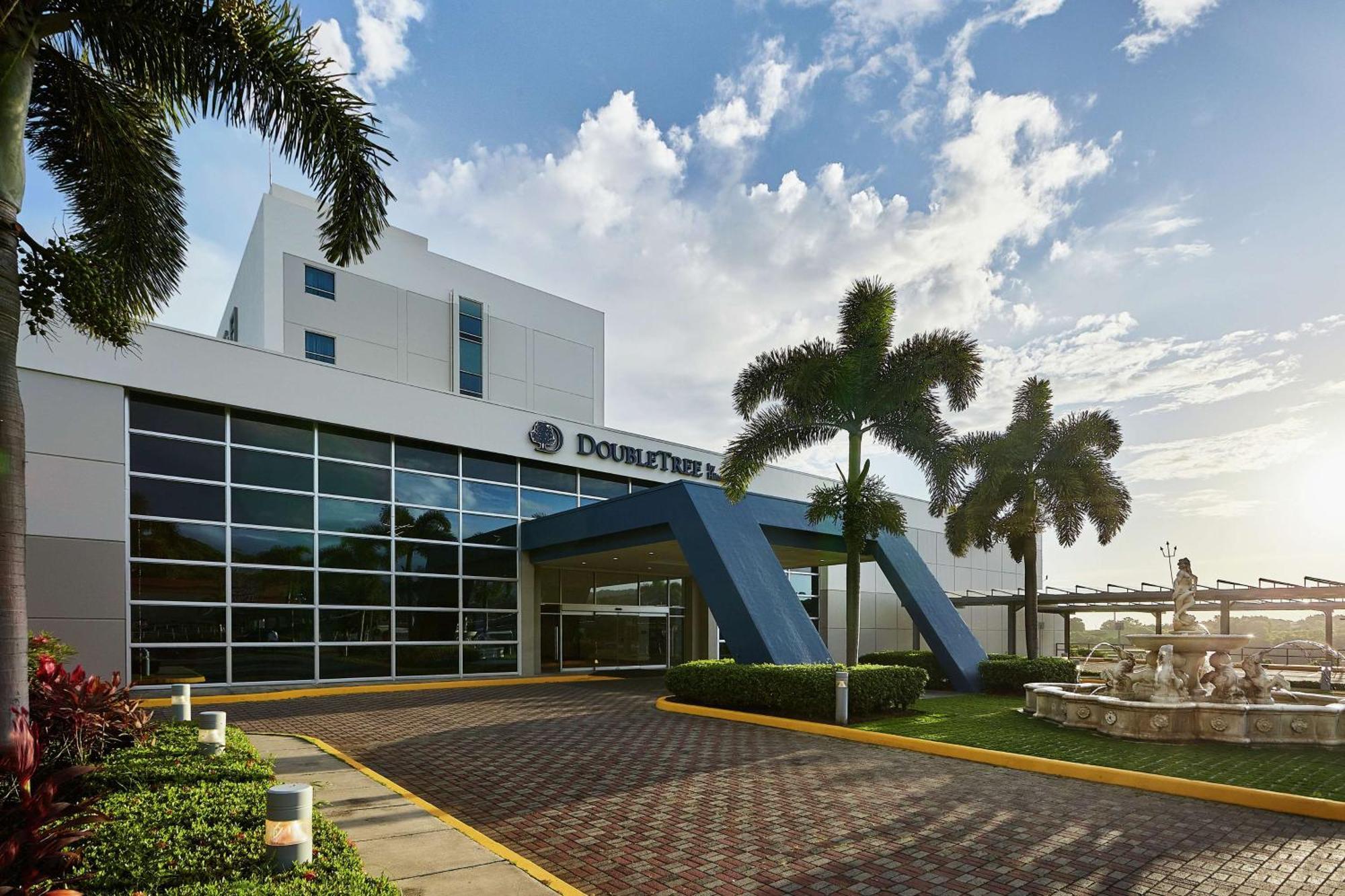 Hilton Doubletree By Hilton Managua Hotel Buitenkant foto